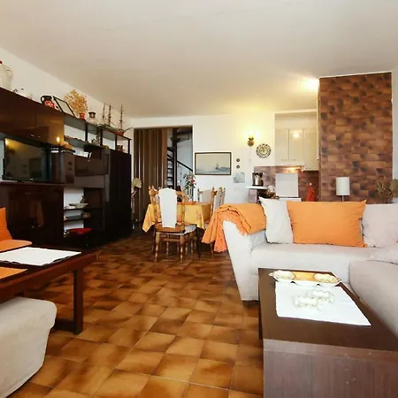 Apartment Vlad - Sea View *
