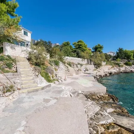 Apartment Vlad - Sea View